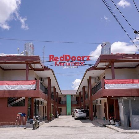 Hotel Reddoorz Syariah Near Bukit Teletubbies Padangsidempuan Exterior foto
