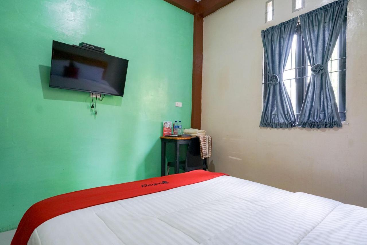 Hotel Reddoorz Syariah Near Bukit Teletubbies Padangsidempuan Exterior foto