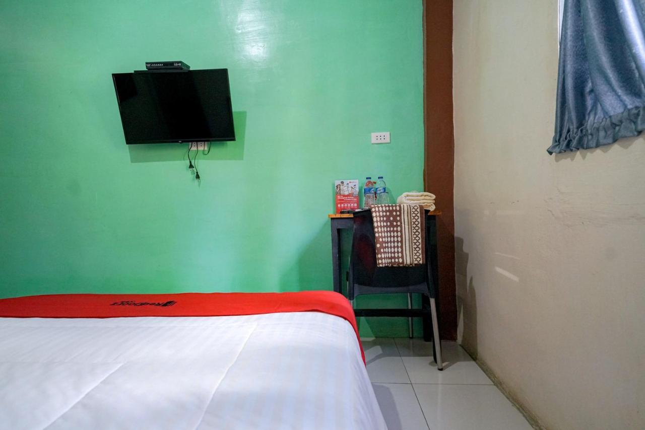 Hotel Reddoorz Syariah Near Bukit Teletubbies Padangsidempuan Exterior foto