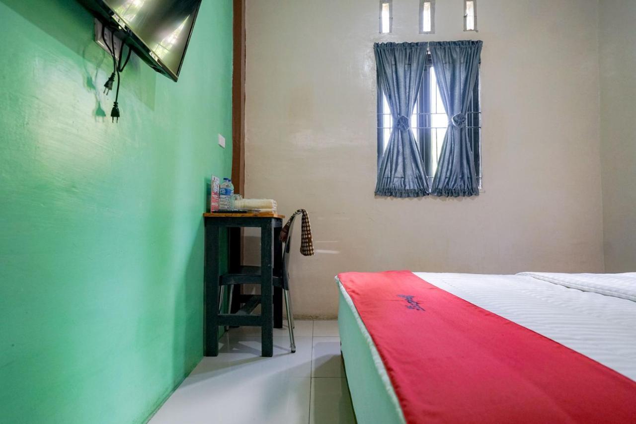 Hotel Reddoorz Syariah Near Bukit Teletubbies Padangsidempuan Exterior foto